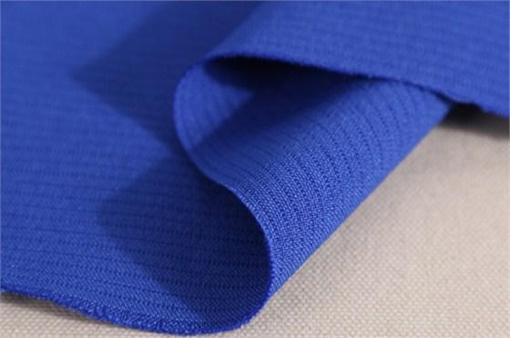 染色別名:梭織面料品質(zhì)標(biāo)準:中國國家標(biāo)準克重:440g/m經(jīng)緯編:詳詢紗支